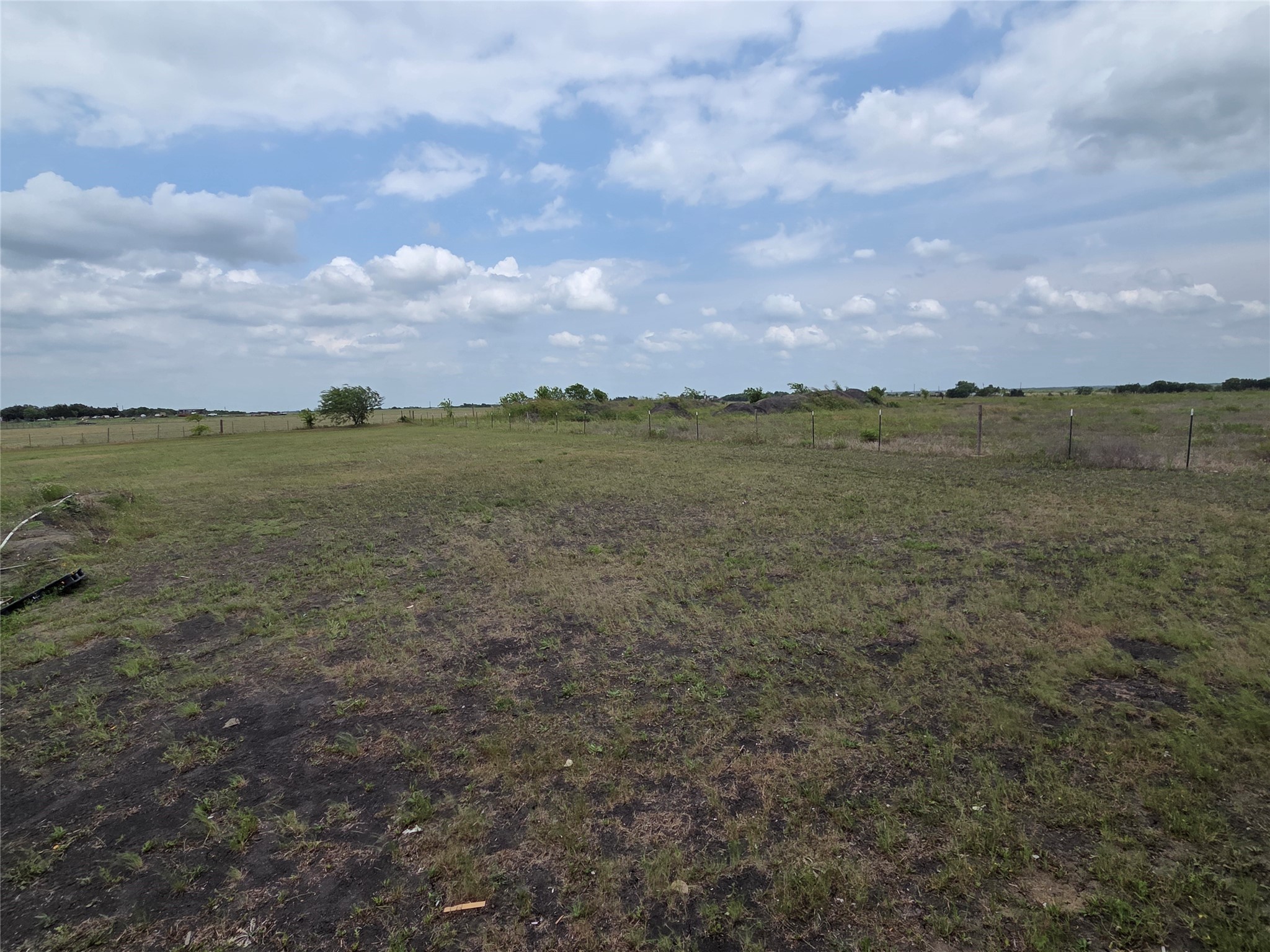 237 Barry Country Court Barry TX 75102
