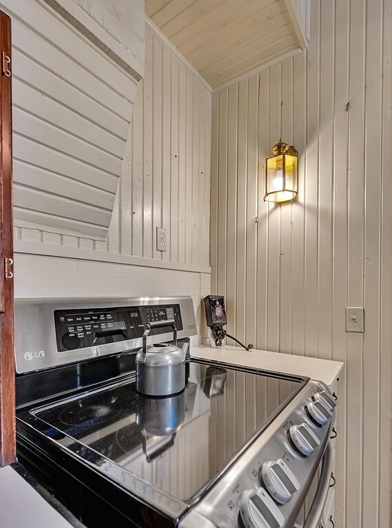 515 Hackberry Street Clifton TX 76634