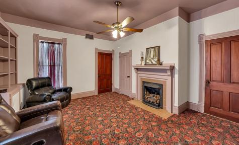 515 Hackberry Street Clifton TX 76634