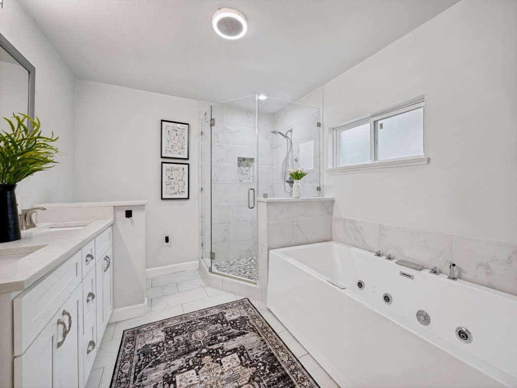 10521 Evangeline Way Dallas TX 75218