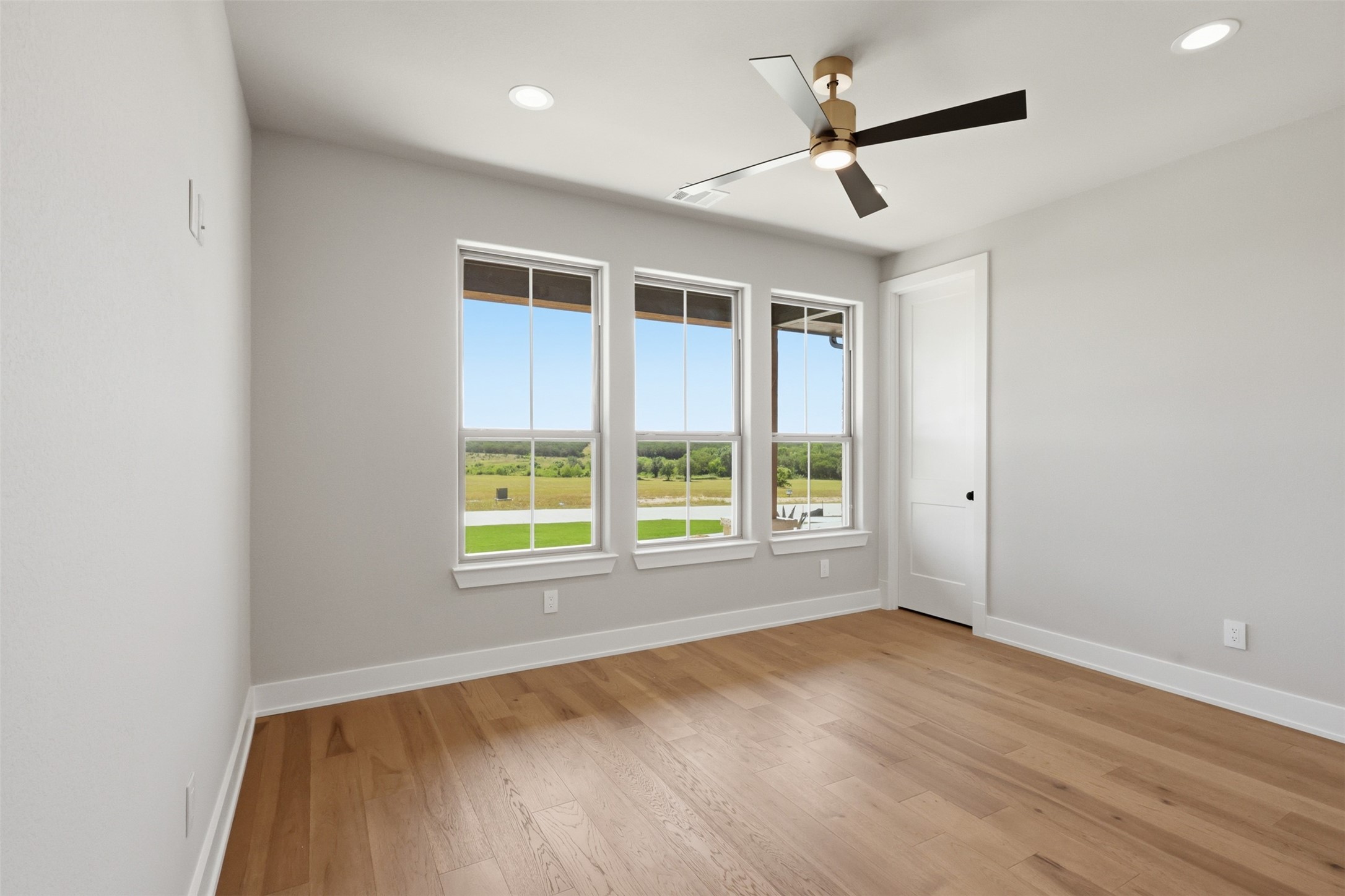 2006 Lindale Lane Granbury TX 76049
