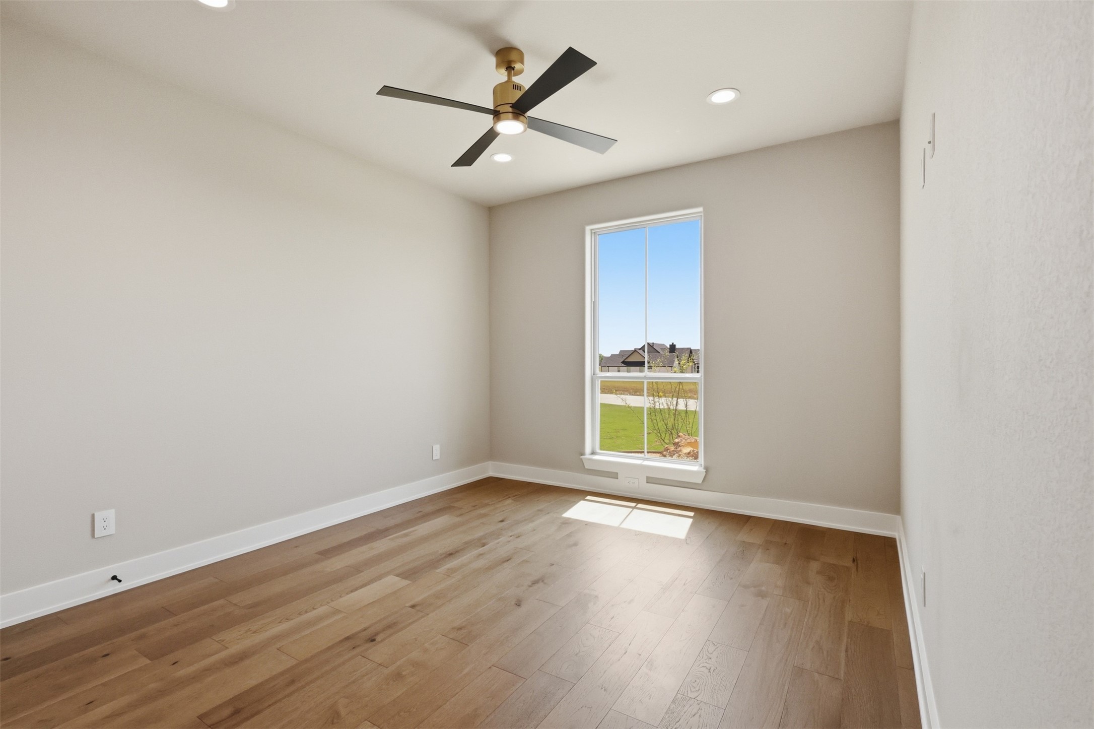 2006 Lindale Lane Granbury TX 76049