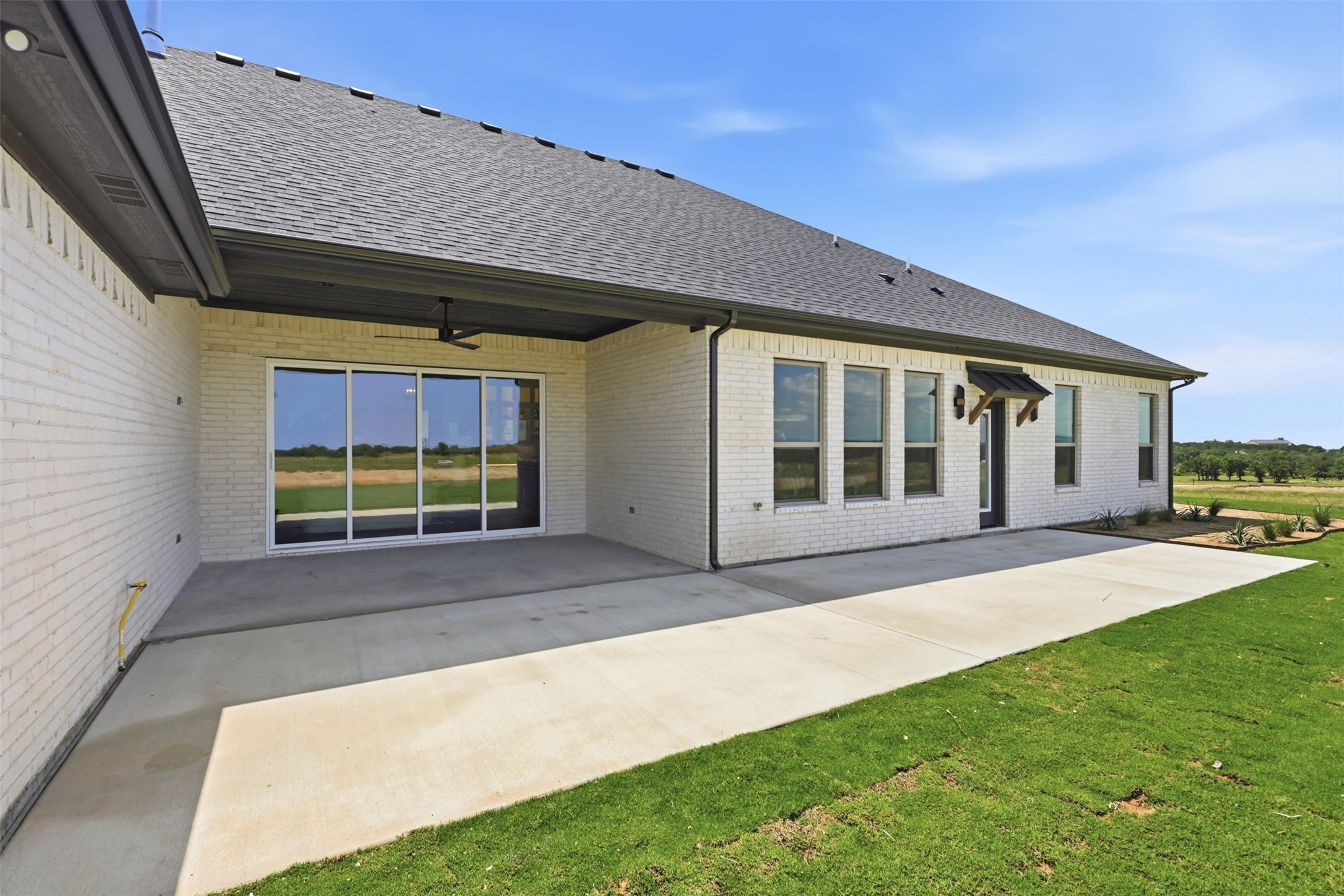 2006 Lindale Lane Granbury TX 76049