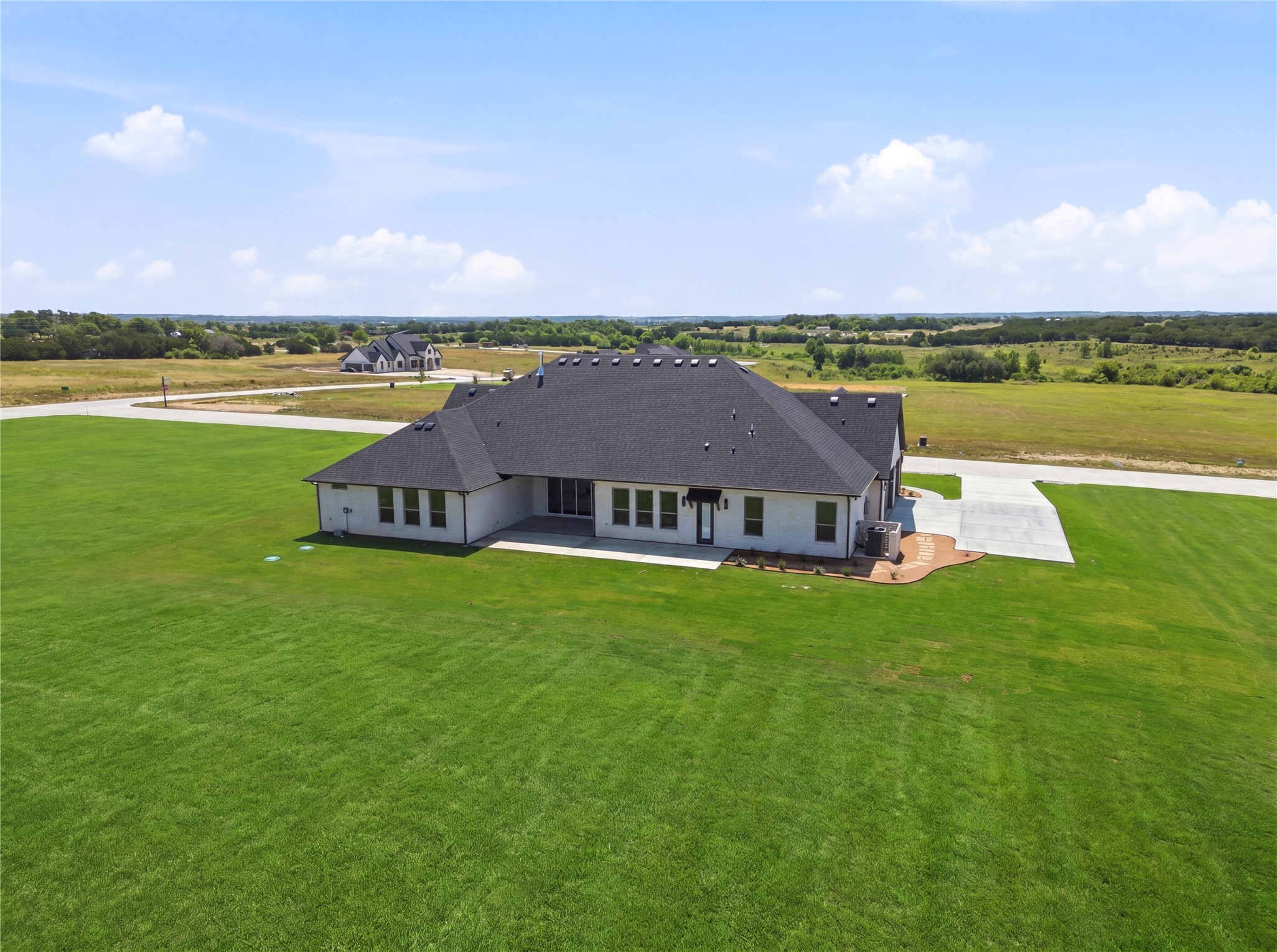 2006 Lindale Lane Granbury TX 76049