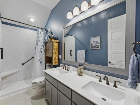 135 Crockett Drive Waxahachie TX 75165