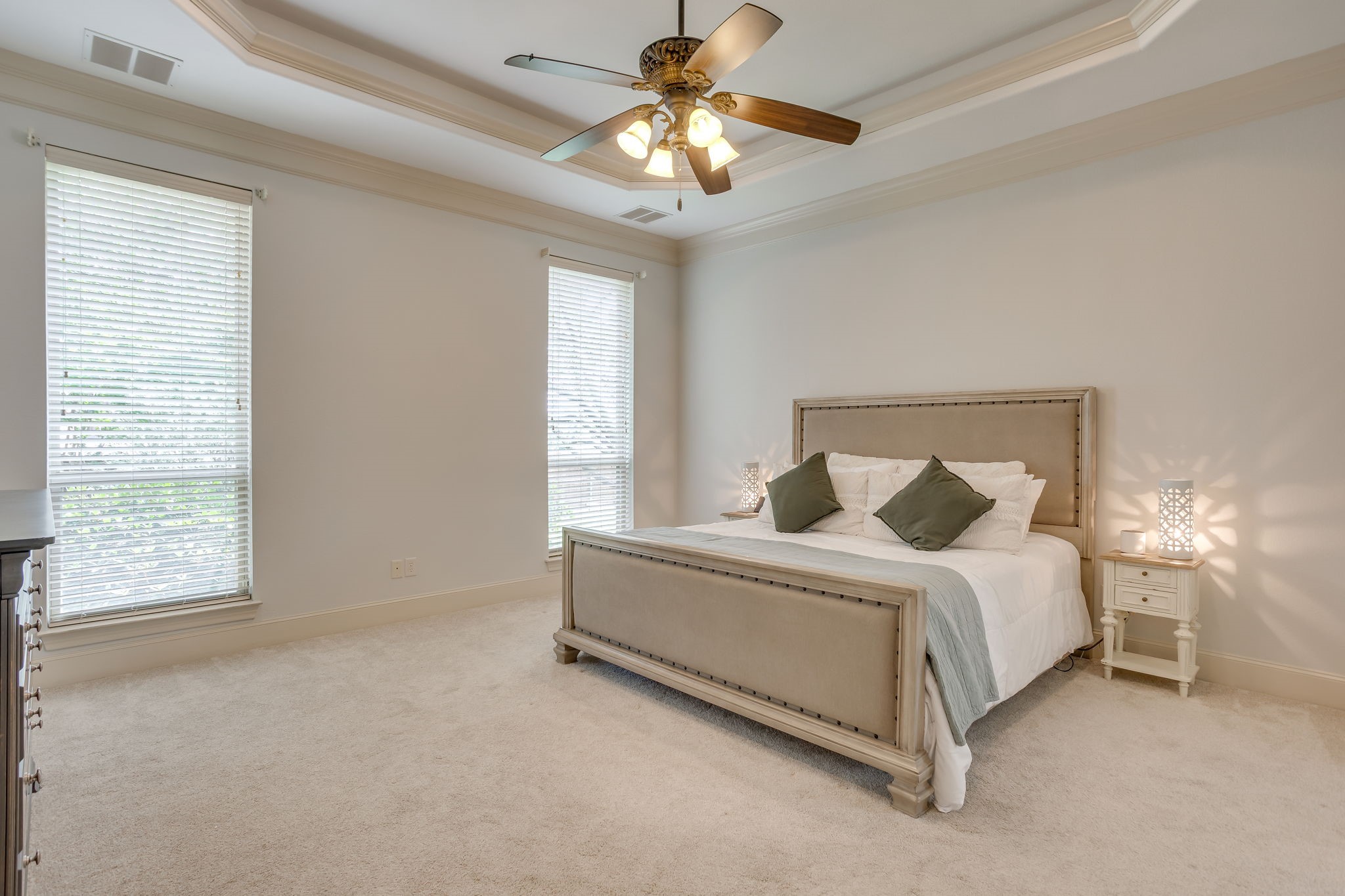 711 Flamingo Circle Burleson TX 76028