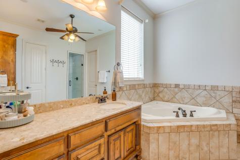 711 Flamingo Circle Burleson TX 76028