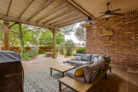 711 Flamingo Circle Burleson TX 76028