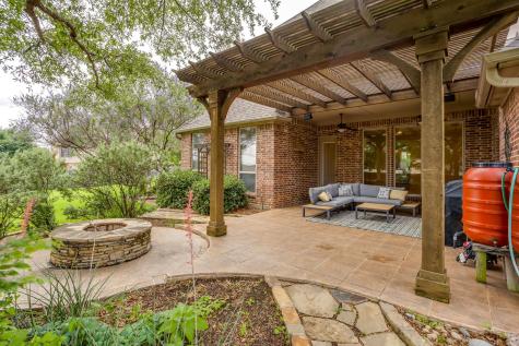 711 Flamingo Circle Burleson TX 76028
