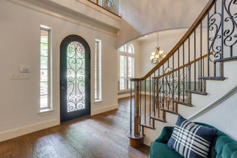 711 Flamingo Circle Burleson TX 76028