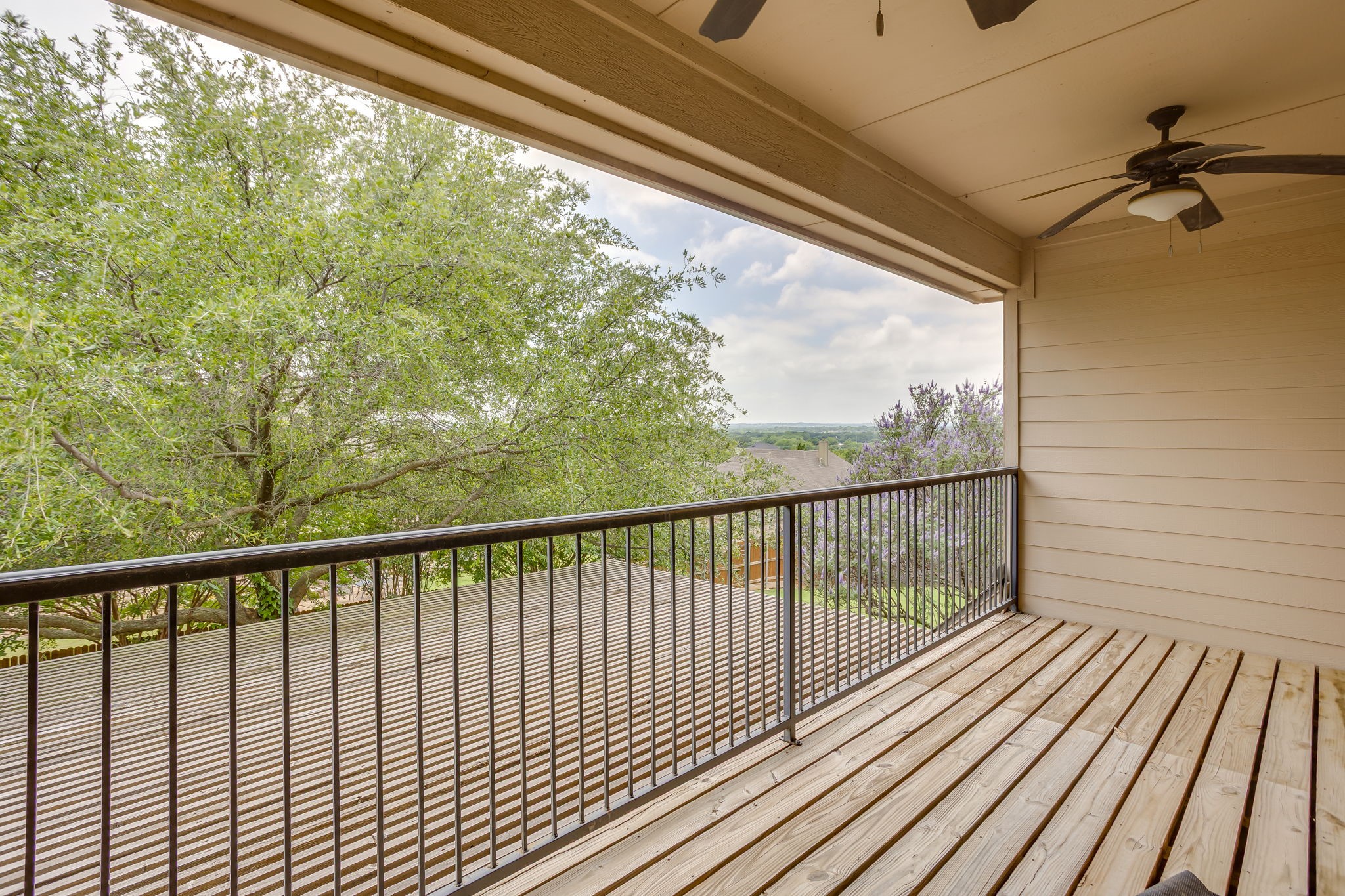 711 Flamingo Circle Burleson TX 76028
