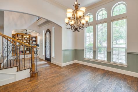 711 Flamingo Circle Burleson TX 76028