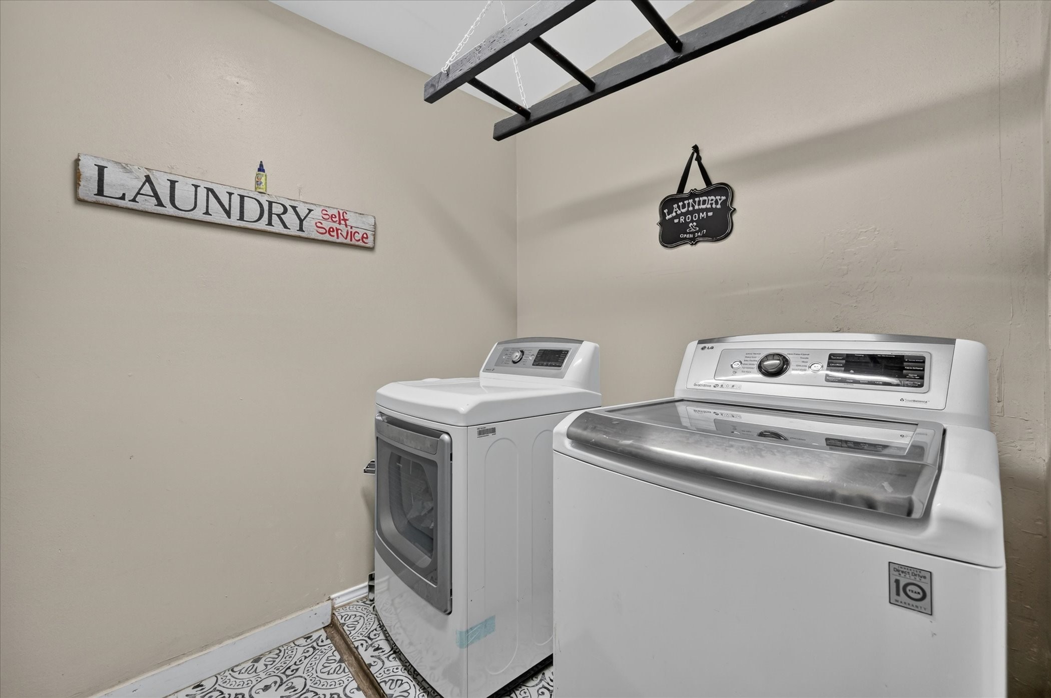 105 Murray Street Joshua TX 76058