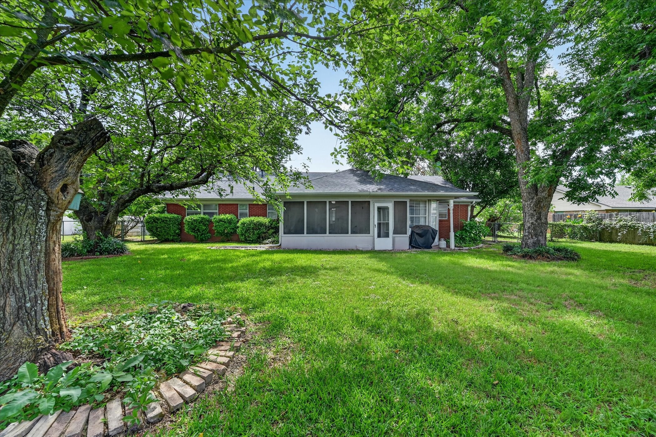 105 Murray Street Joshua TX 76058
