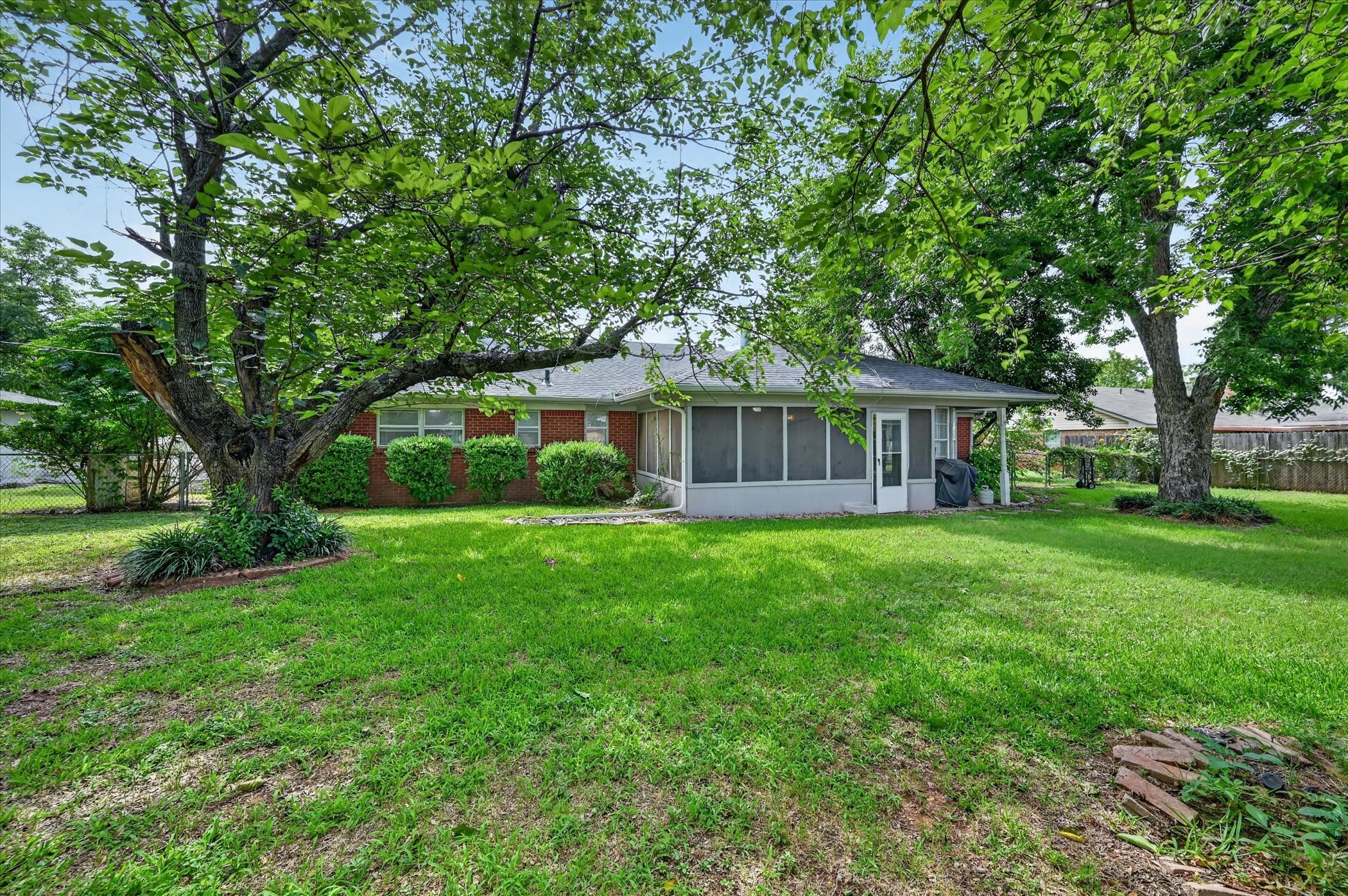 105 Murray Street Joshua TX 76058