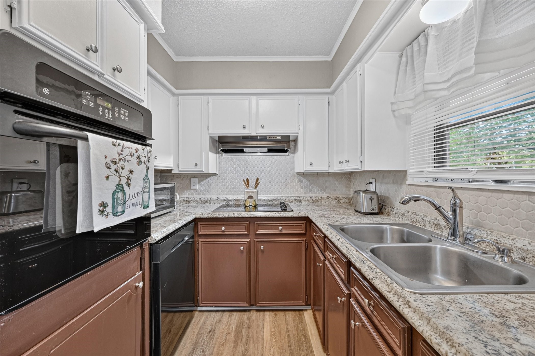 105 Murray Street Joshua TX 76058