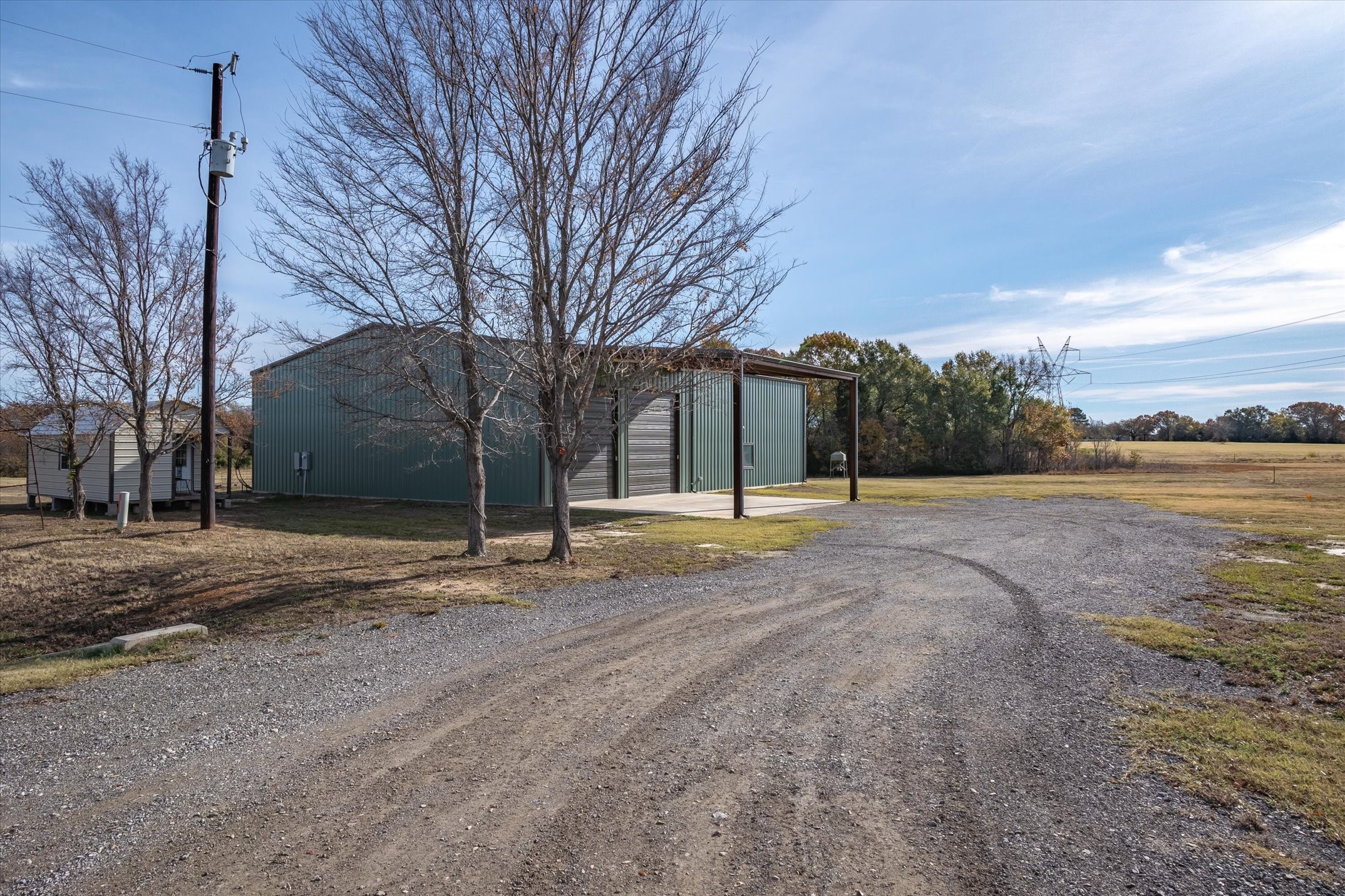 2781 Fm 859 Edgewood TX 75117