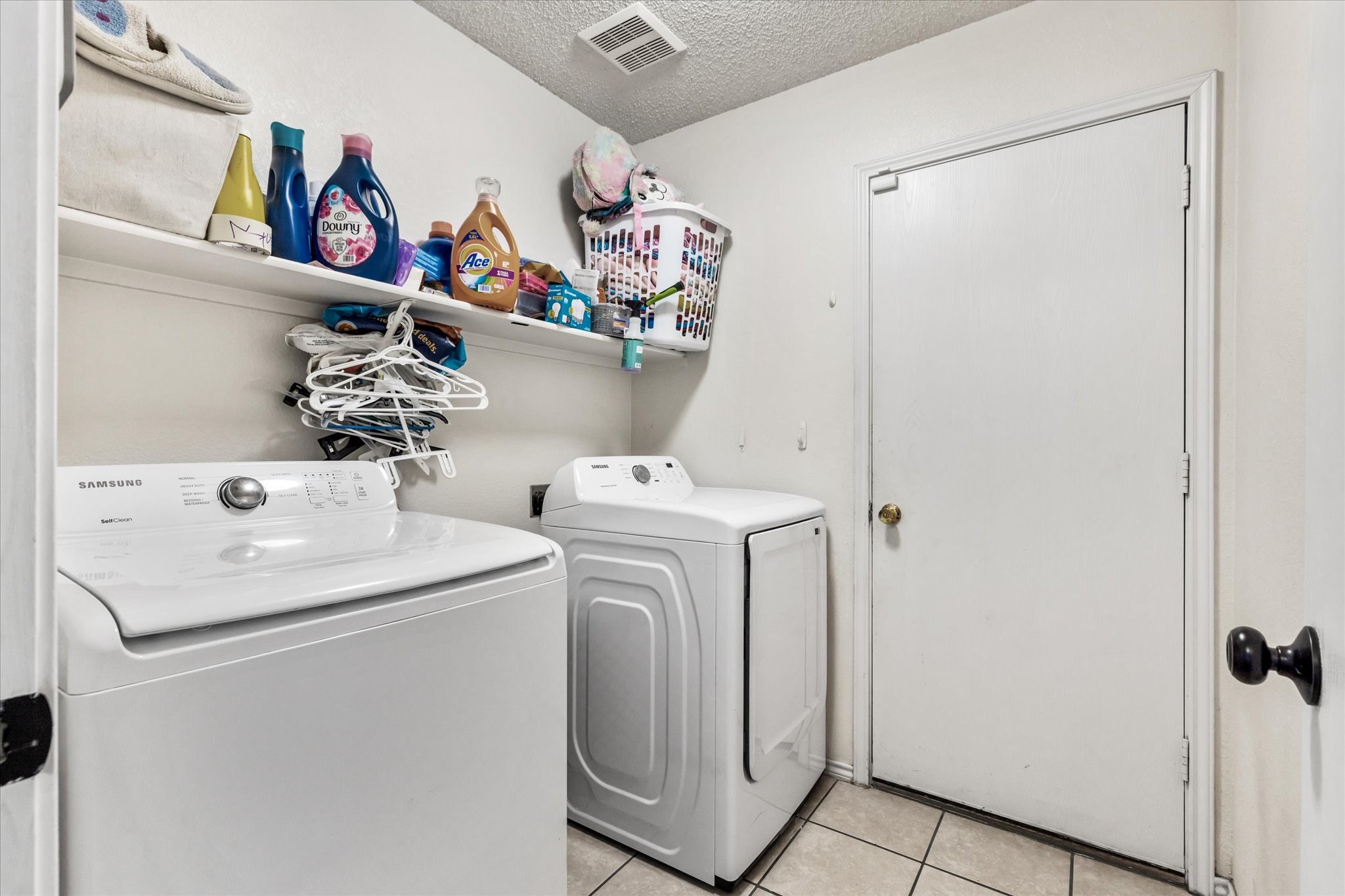 2136 Edgewood Drive Grand Prairie TX 75052