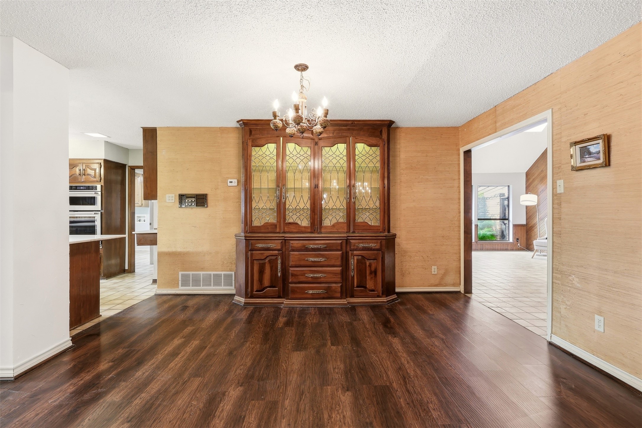 3001 S Country Club Road Garland TX 75043