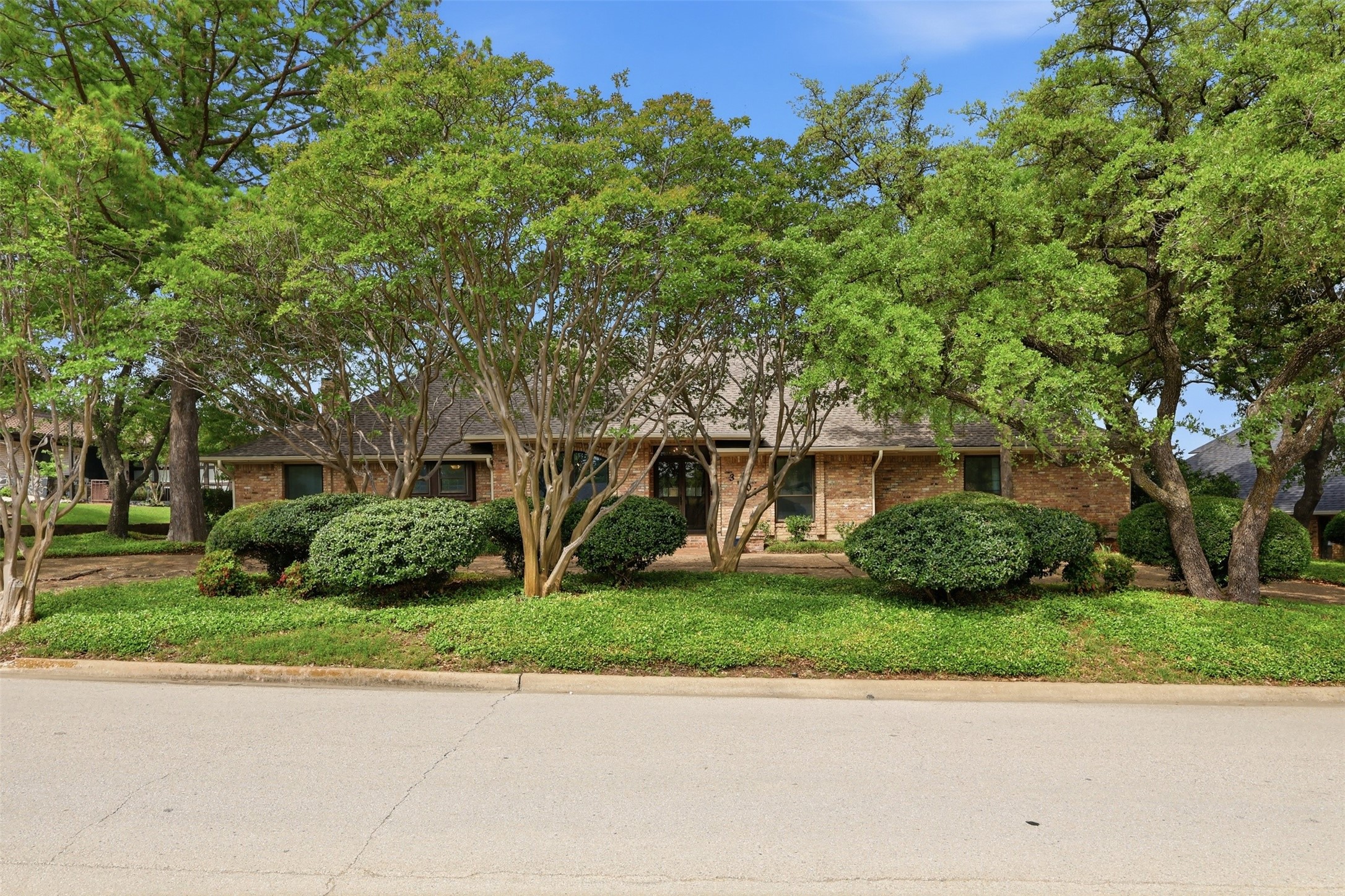 3001 S Country Club Road Garland TX 75043