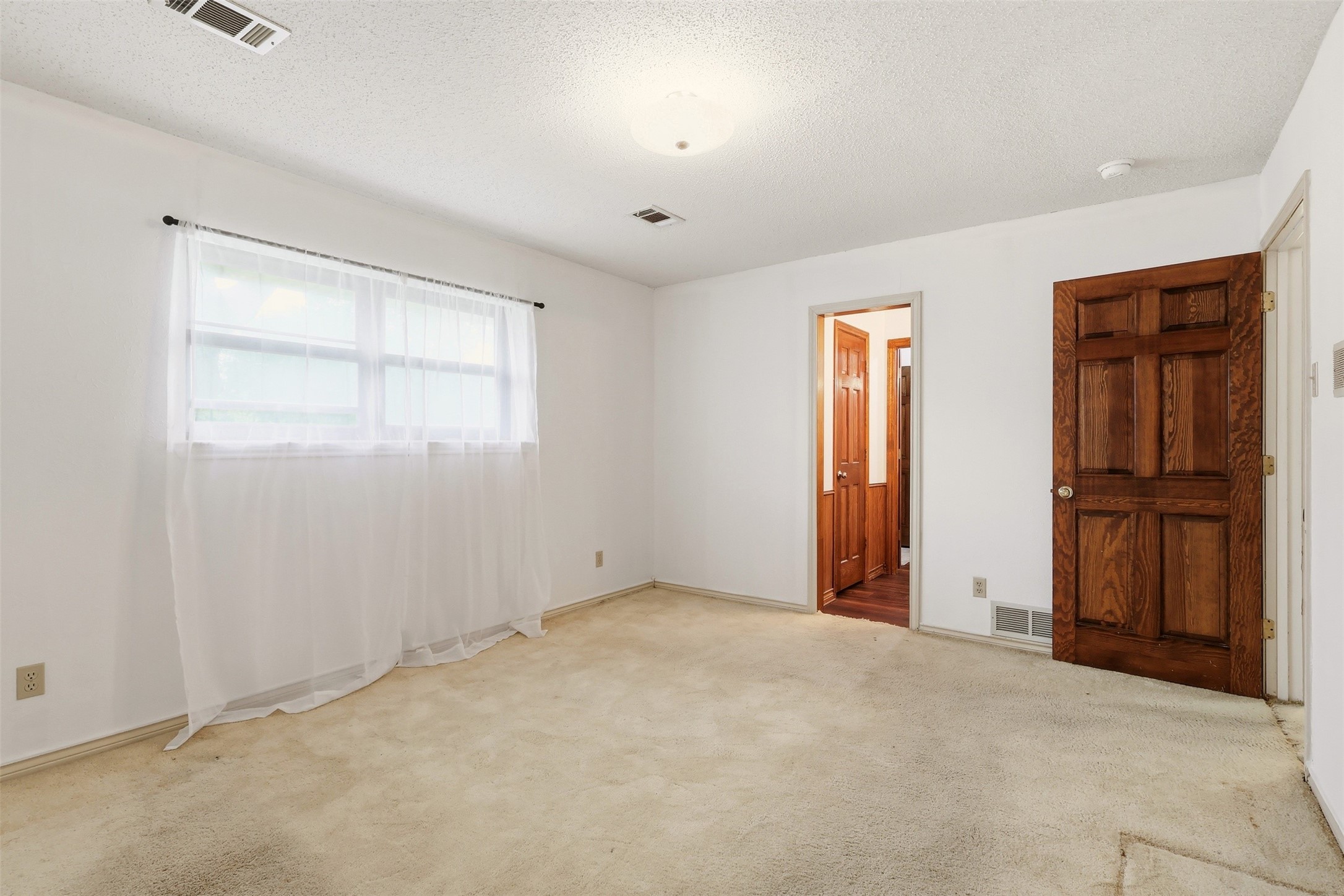 3001 S Country Club Road Garland TX 75043
