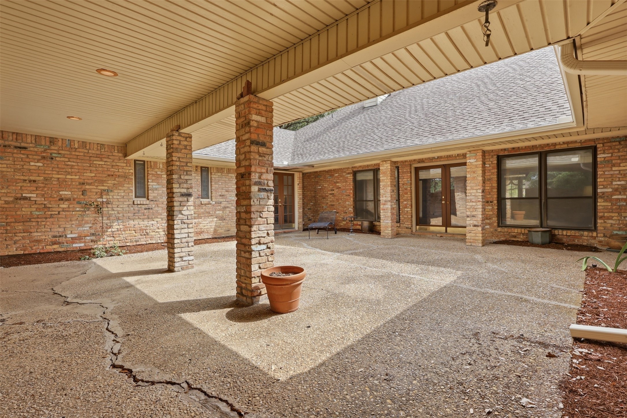 3001 S Country Club Road Garland TX 75043