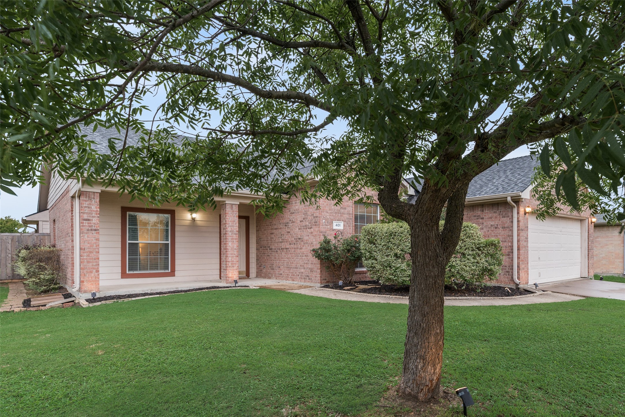 401 Autumn Trail Royse City TX 75189