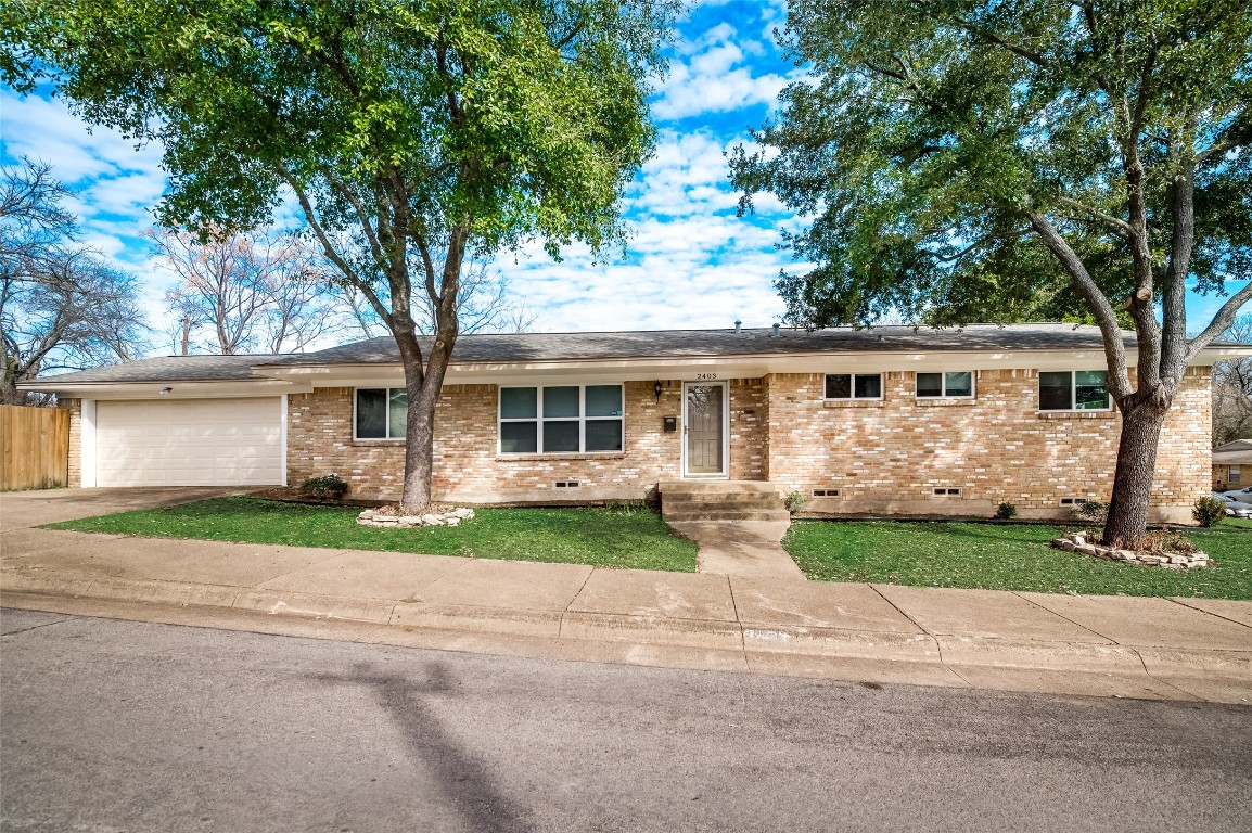2403 Lanark Avenue Dallas TX 75203