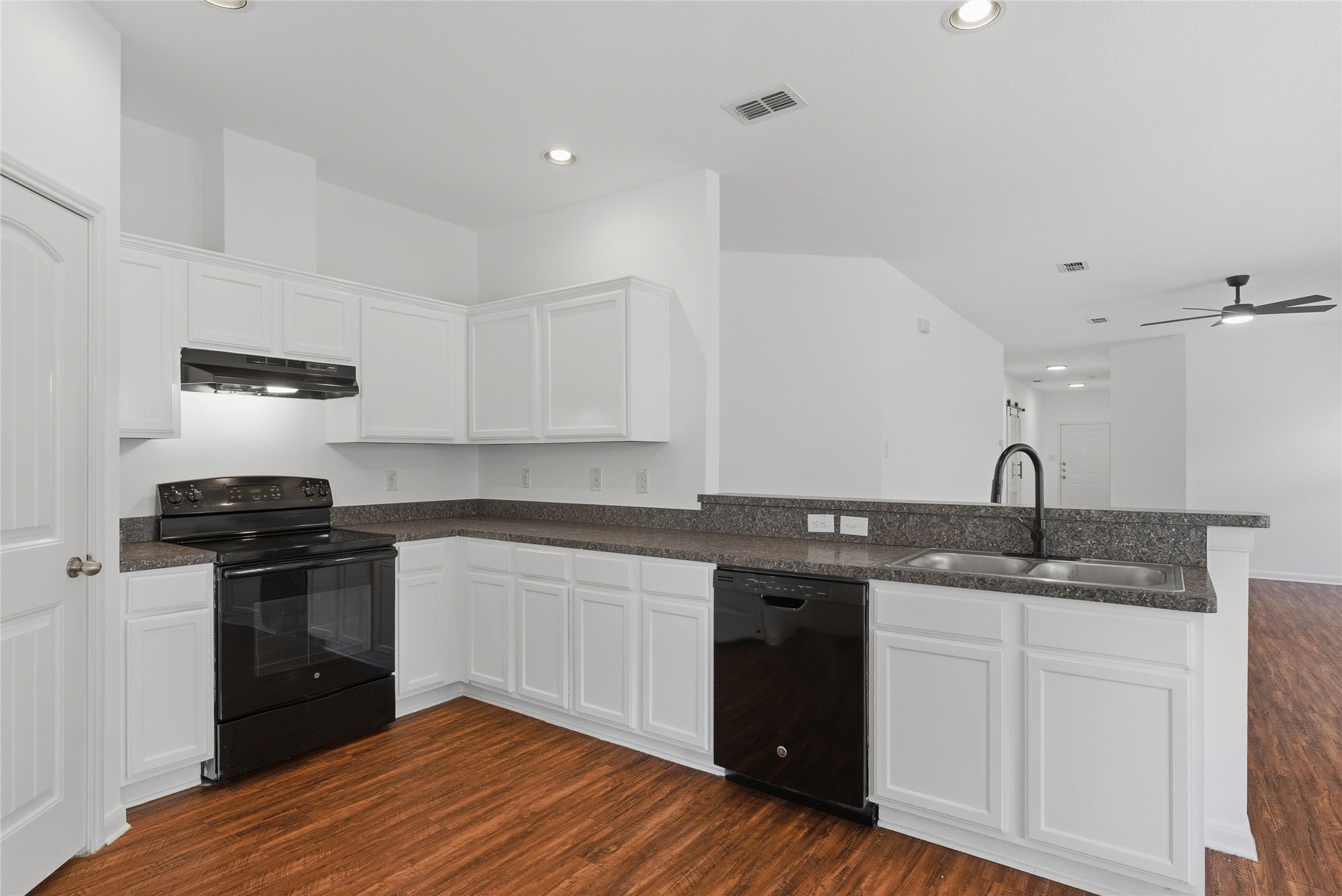 2839 Saint David Drive Dallas TX 75233