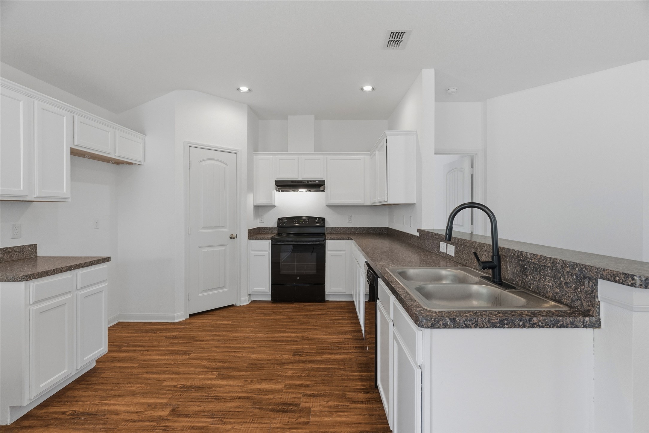 2839 Saint David Drive Dallas TX 75233