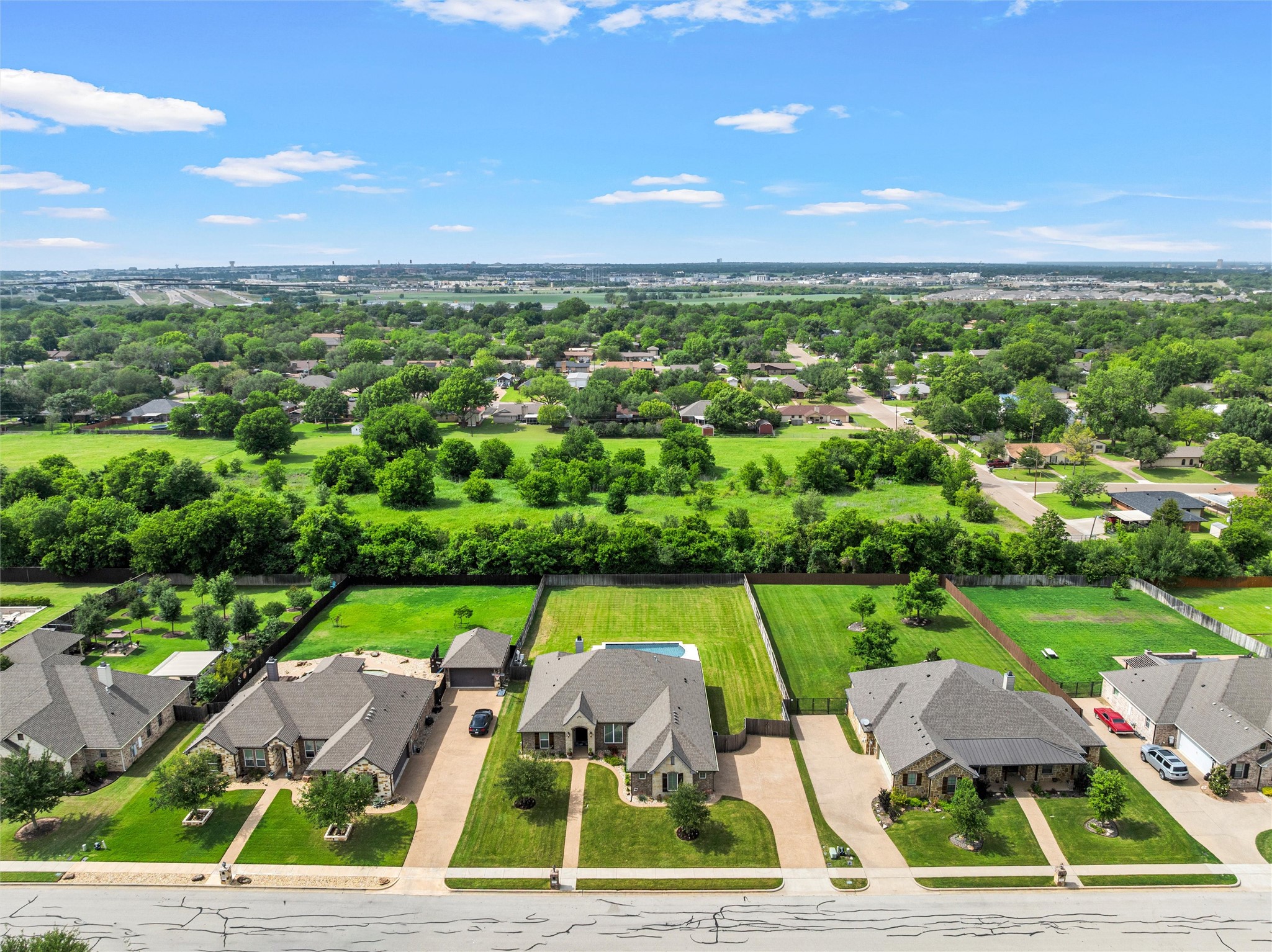 609 Hunton Lane Robinson TX 76706