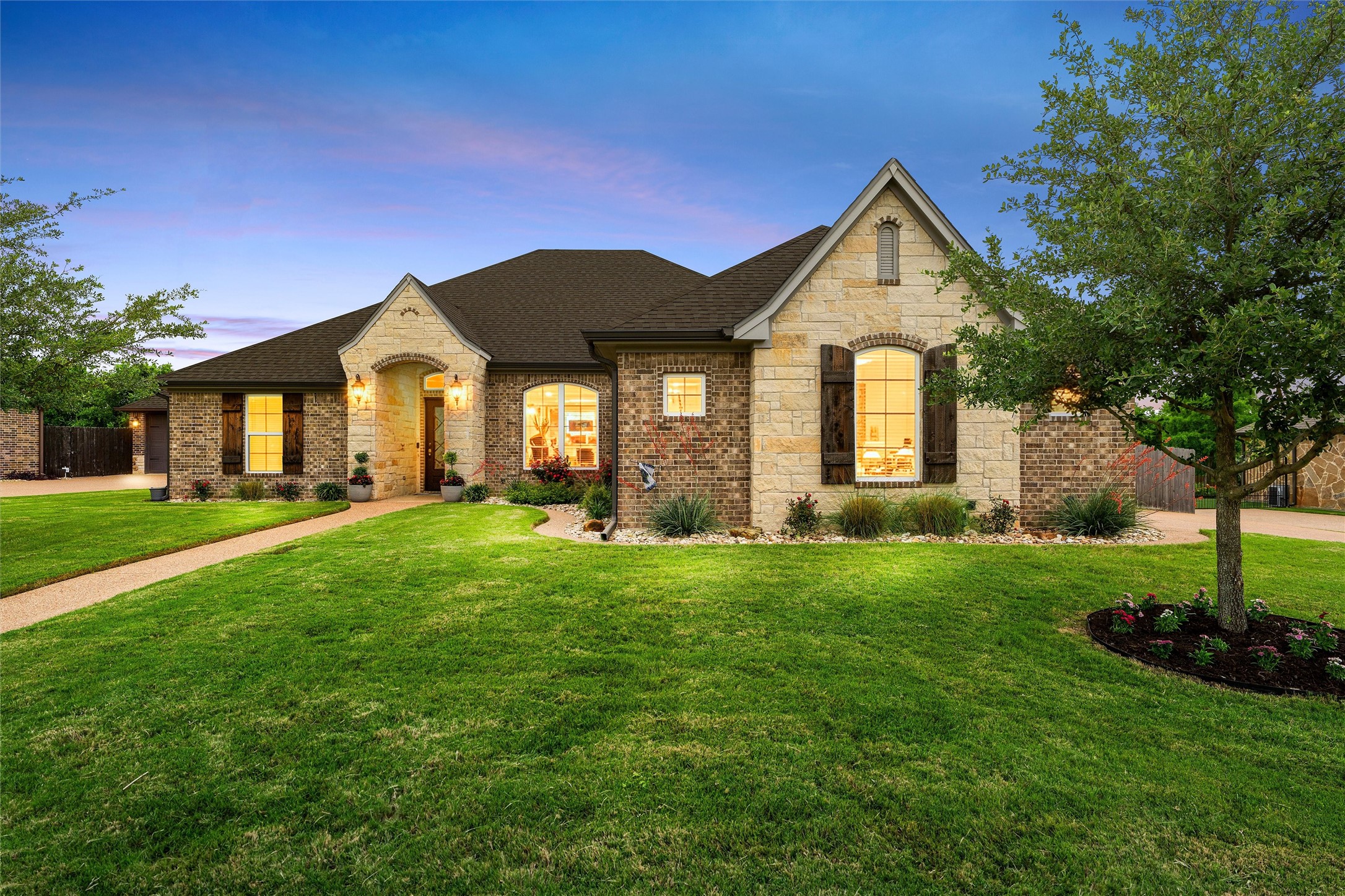 609 Hunton Lane Robinson TX 76706
