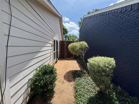 2325 Windy Drive Garland TX 75044