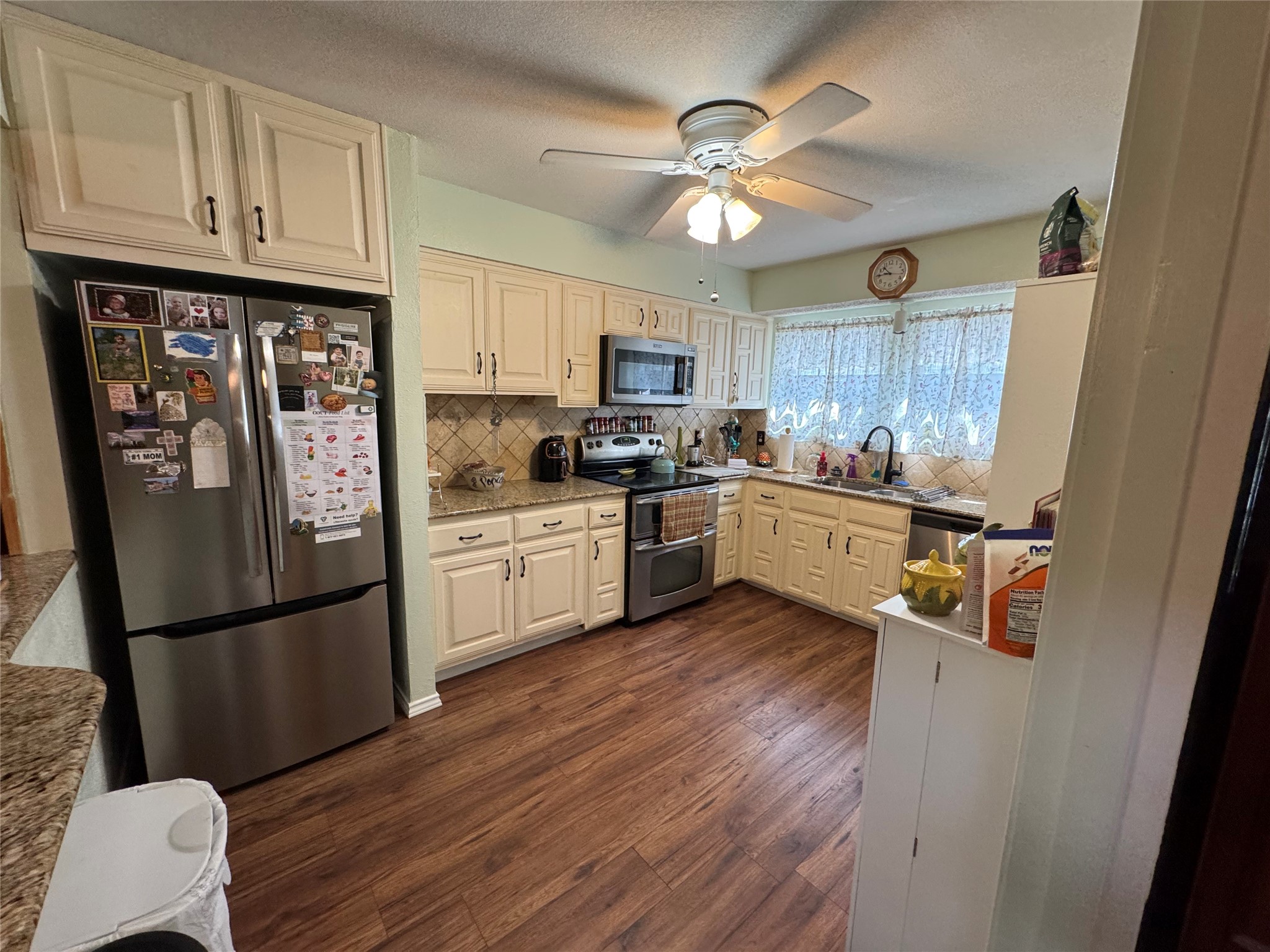2325 Windy Drive Garland TX 75044