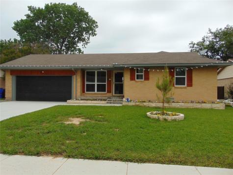 919 Downing Street Forney TX 75126