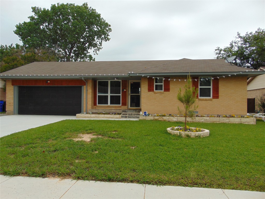 919 Downing Street Forney TX 75126