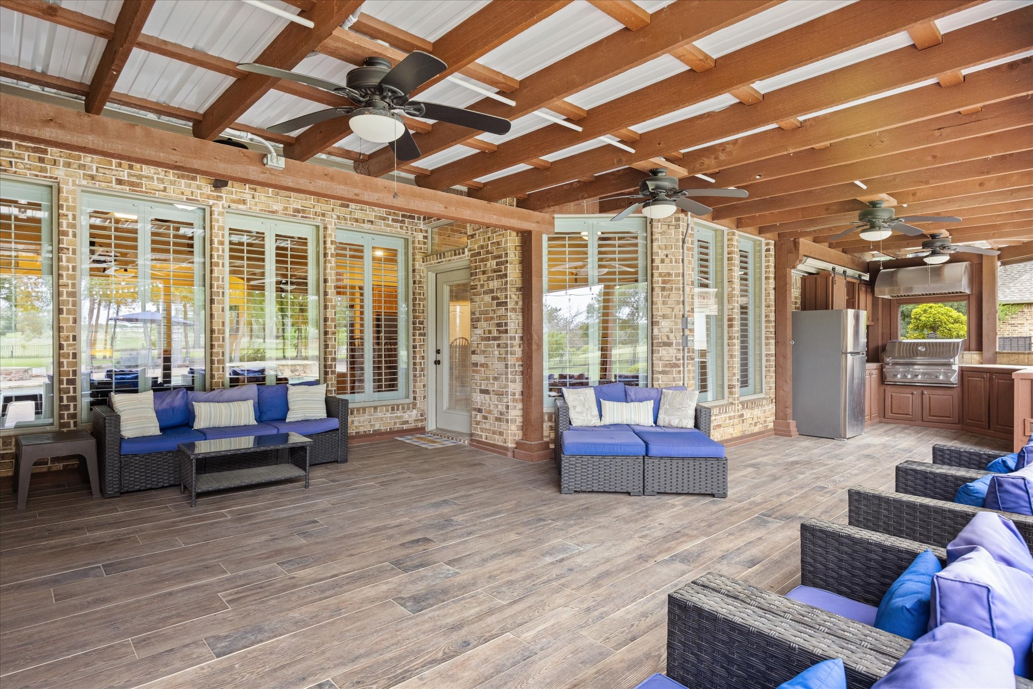 805 Mallard Pointe Drive Granbury TX 76049