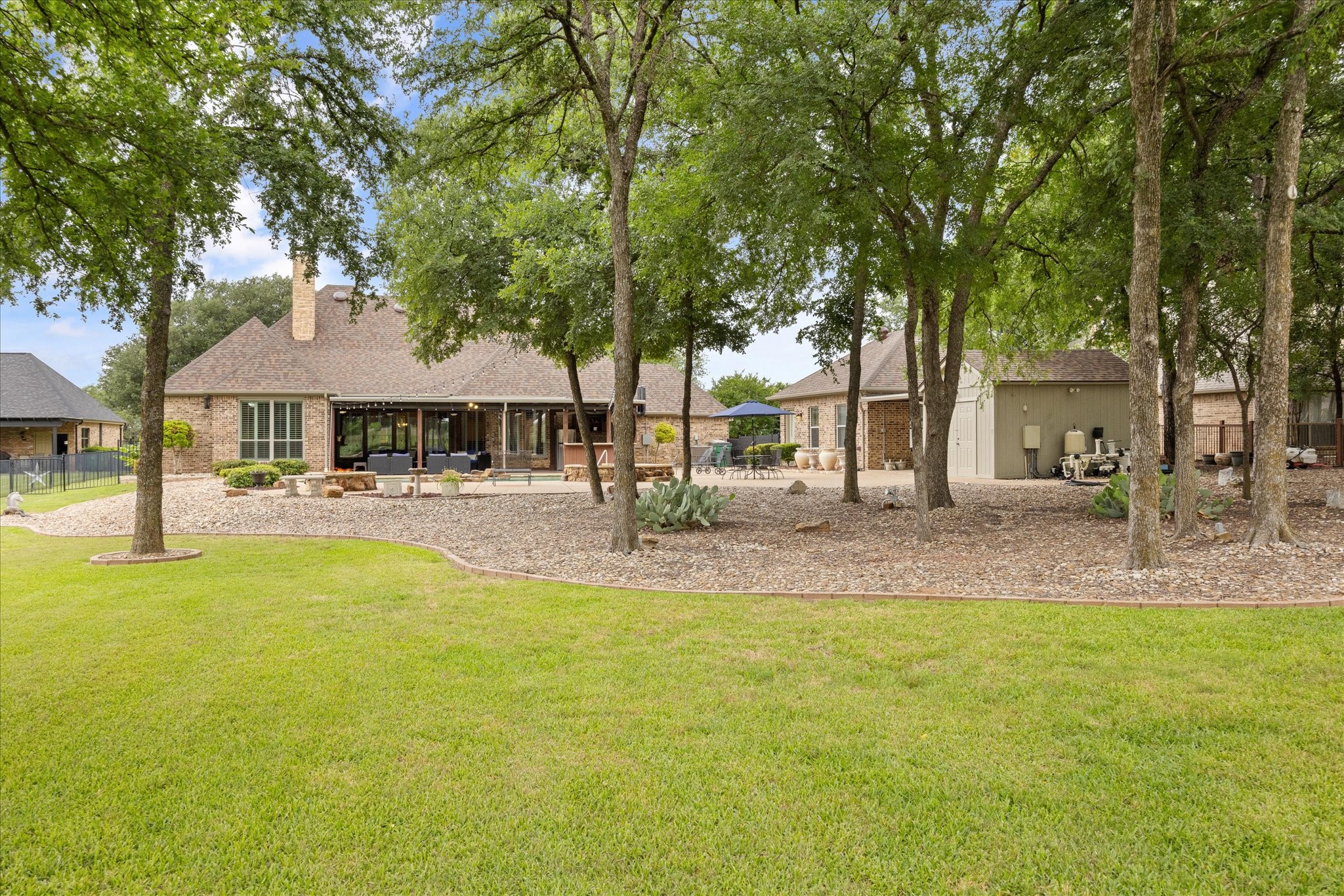 805 Mallard Pointe Drive Granbury TX 76049