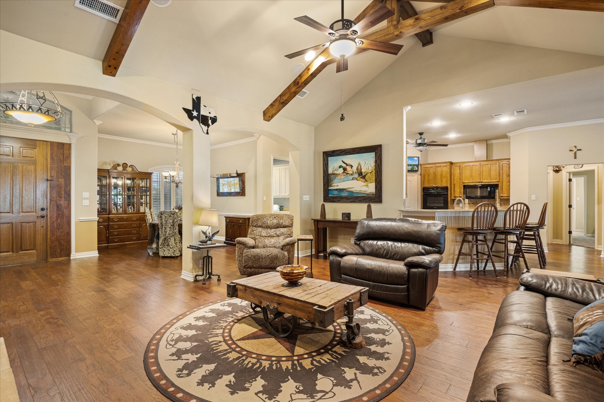 805 Mallard Pointe Drive Granbury TX 76049