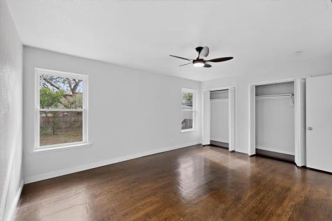 2812 San Medina Avenue Dallas TX 75228