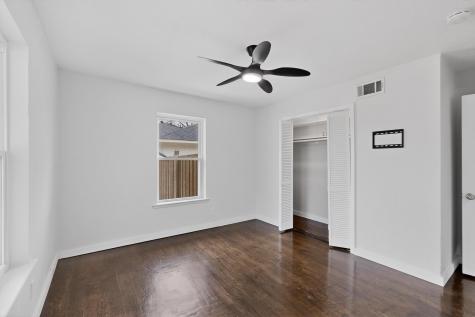 2812 San Medina Avenue Dallas TX 75228