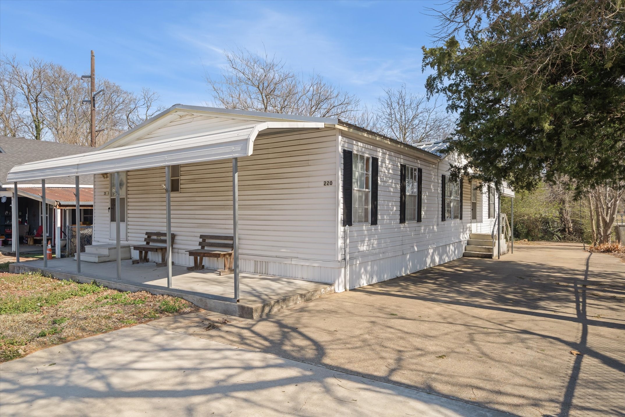 220 N Houston Street Edgewood TX 75117