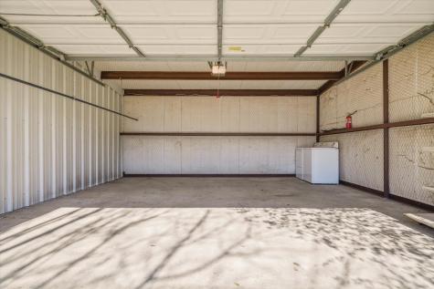 220 N Houston Street Edgewood TX 75117