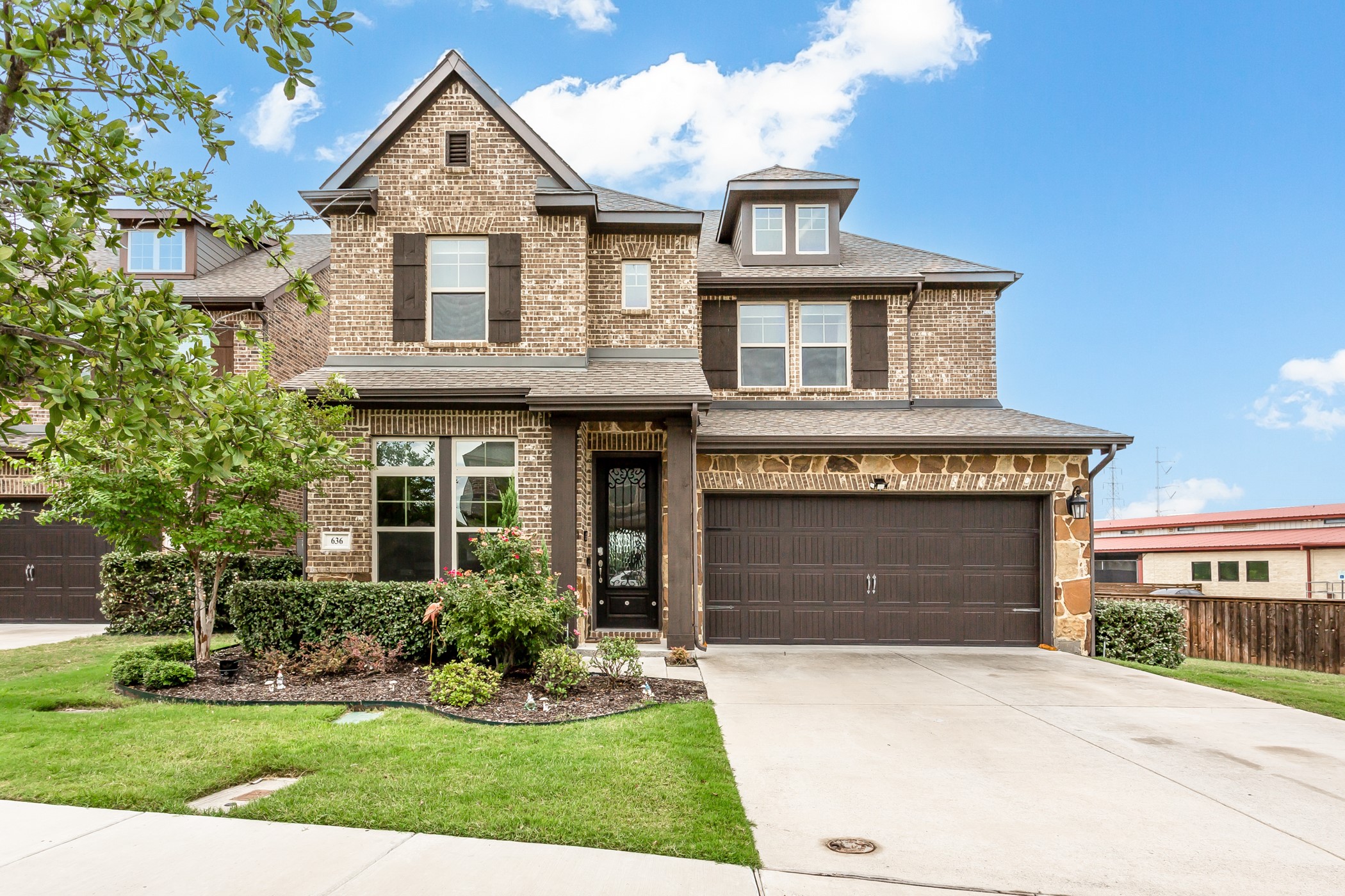 636 Whicker Lane Irving TX 75039