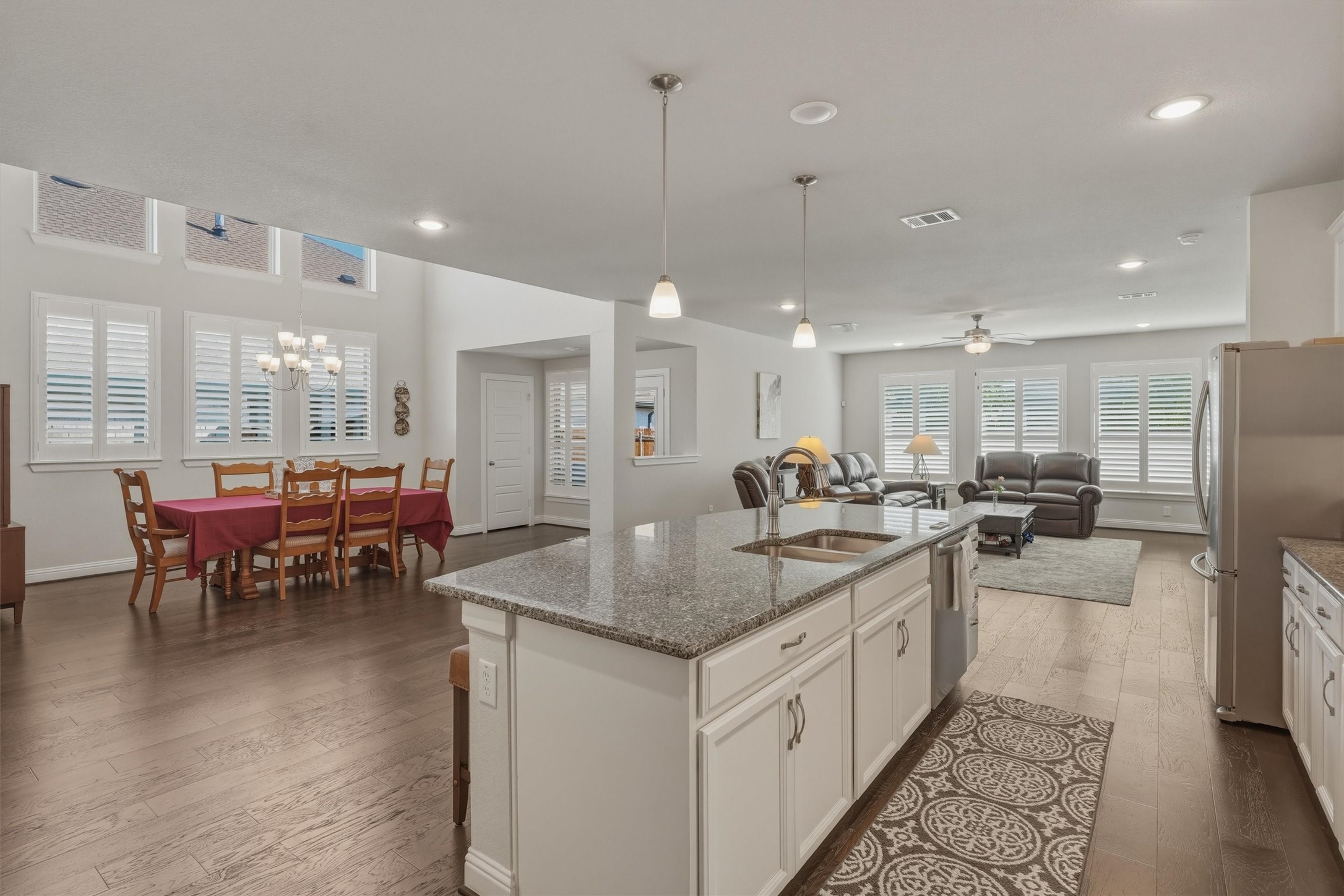 7521 Pondview Lane Fort Worth TX 76123