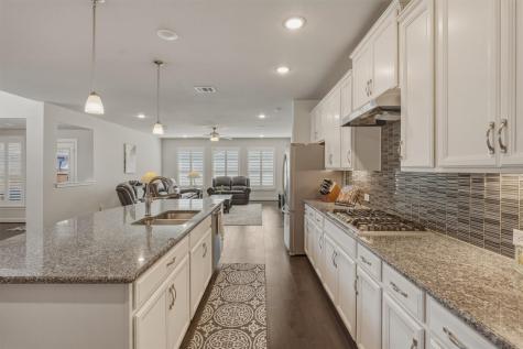 7521 Pondview Lane Fort Worth TX 76123