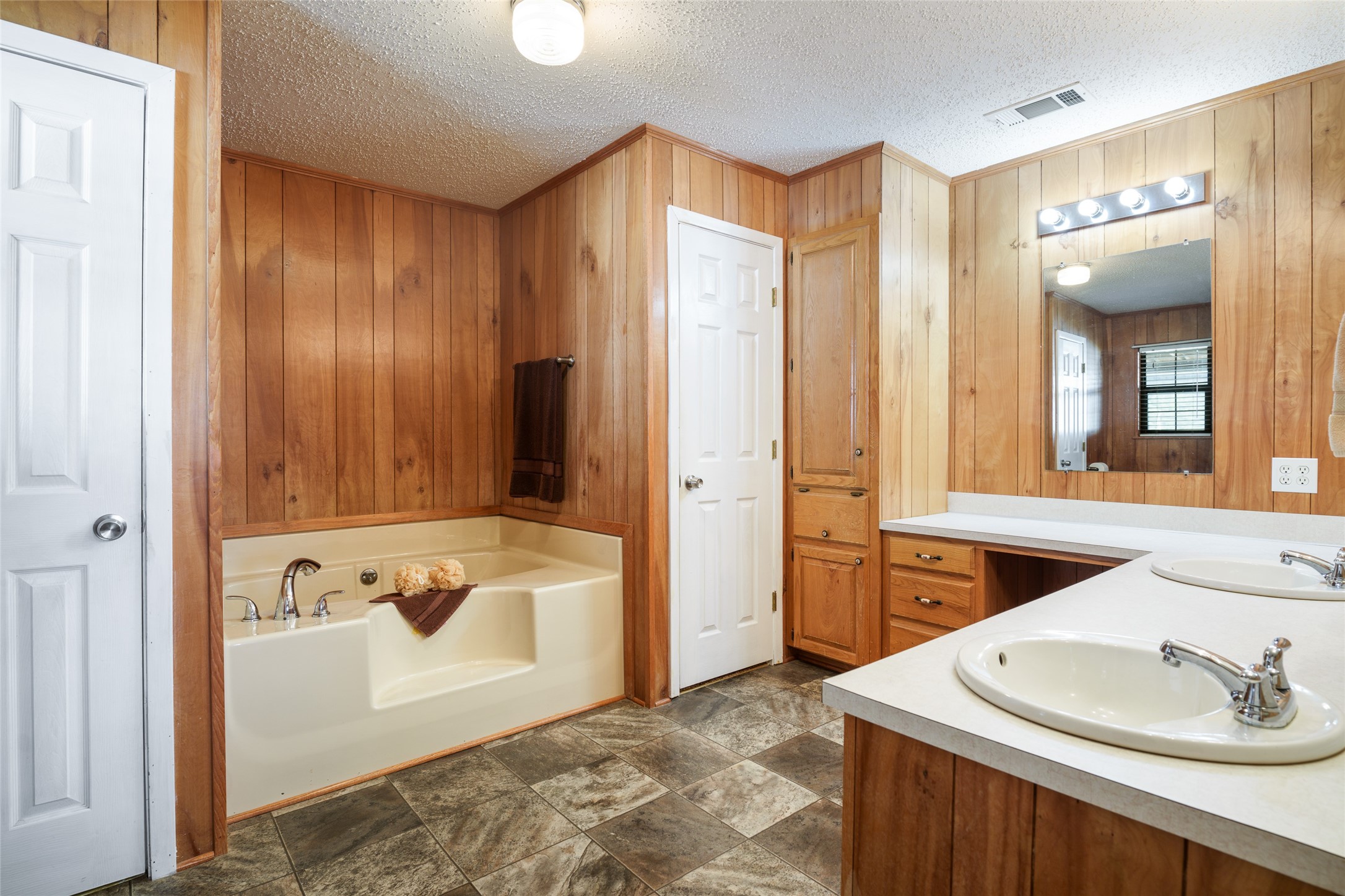 2964 Fm 2120 Bagwell TX 75412