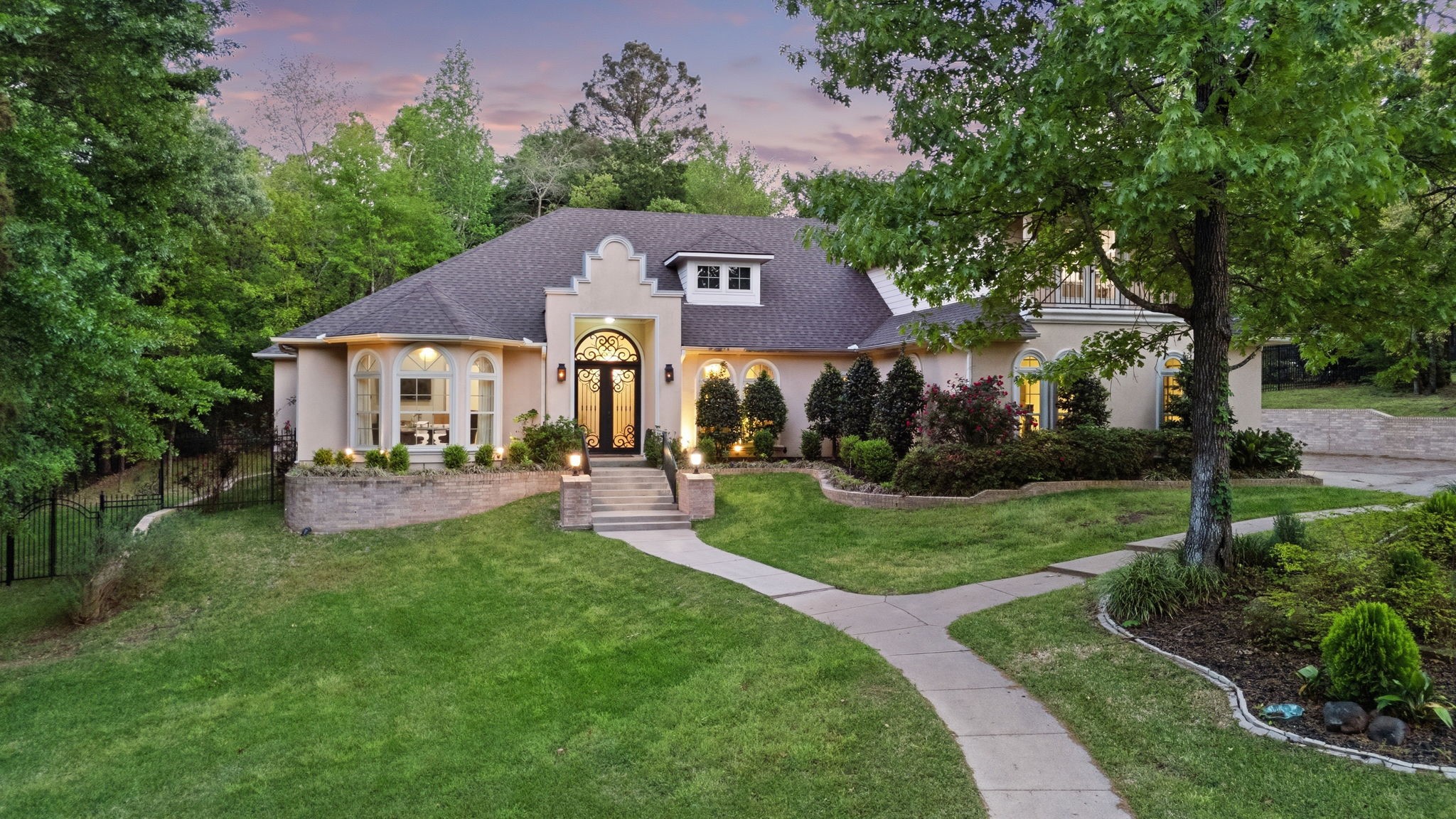 1915 Stoneleaf Drive Tyler TX 75703
