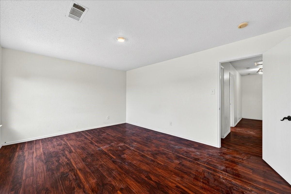 6008 Mckaskle Drive Fort Worth TX 76119