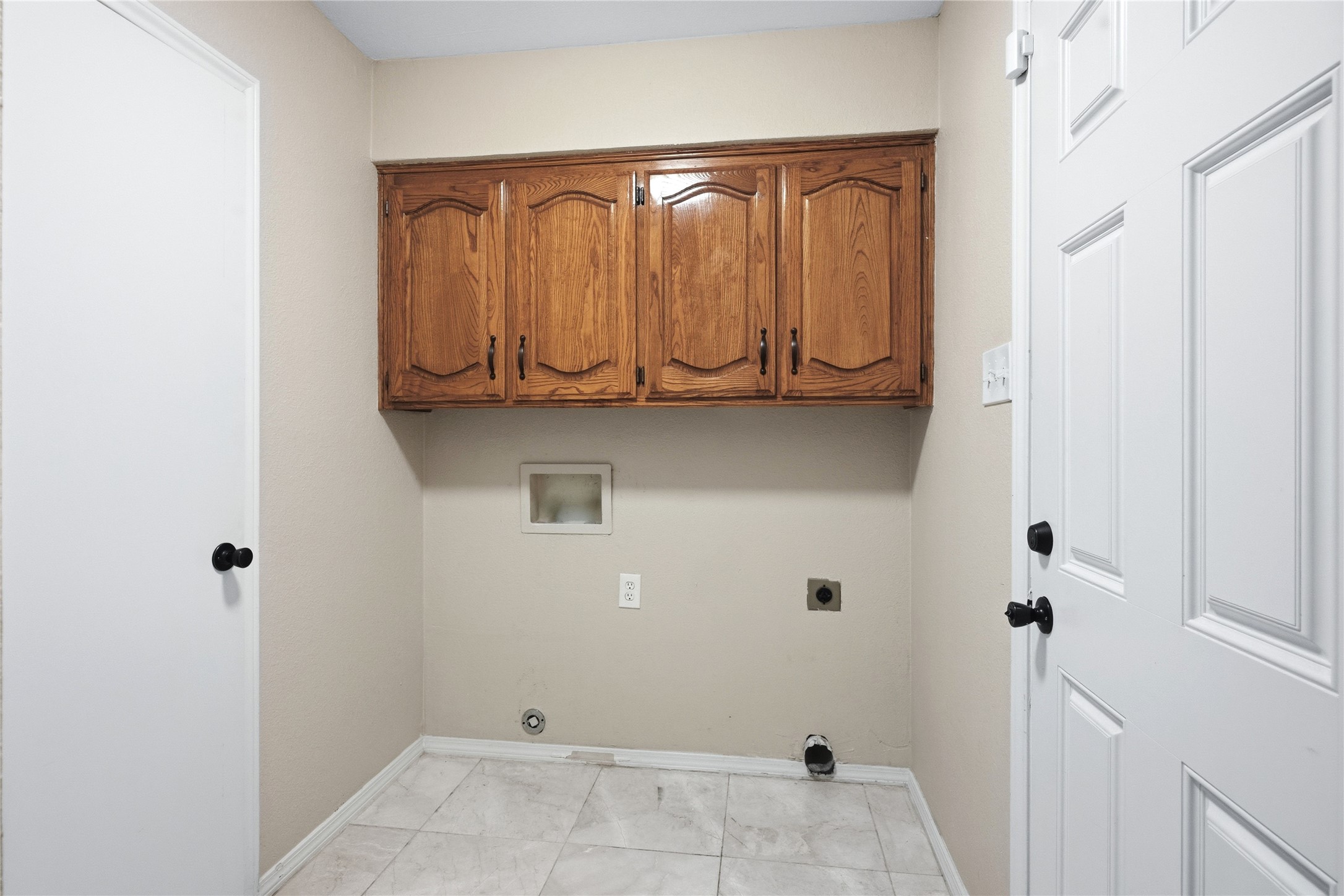 1905 Wedgewood Drive Grand Prairie TX 75050